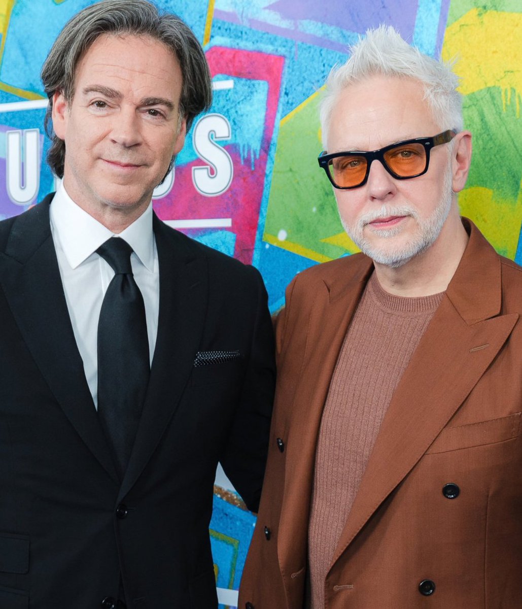 DCUBrief's tweet photo. James Gunn and Peter Safran will officially stay as the head of DC Studios. 

Paramount has decided to keep them on after the merger. 

(Via @PuckNews) https://t.co/TYIi9Pvzpn