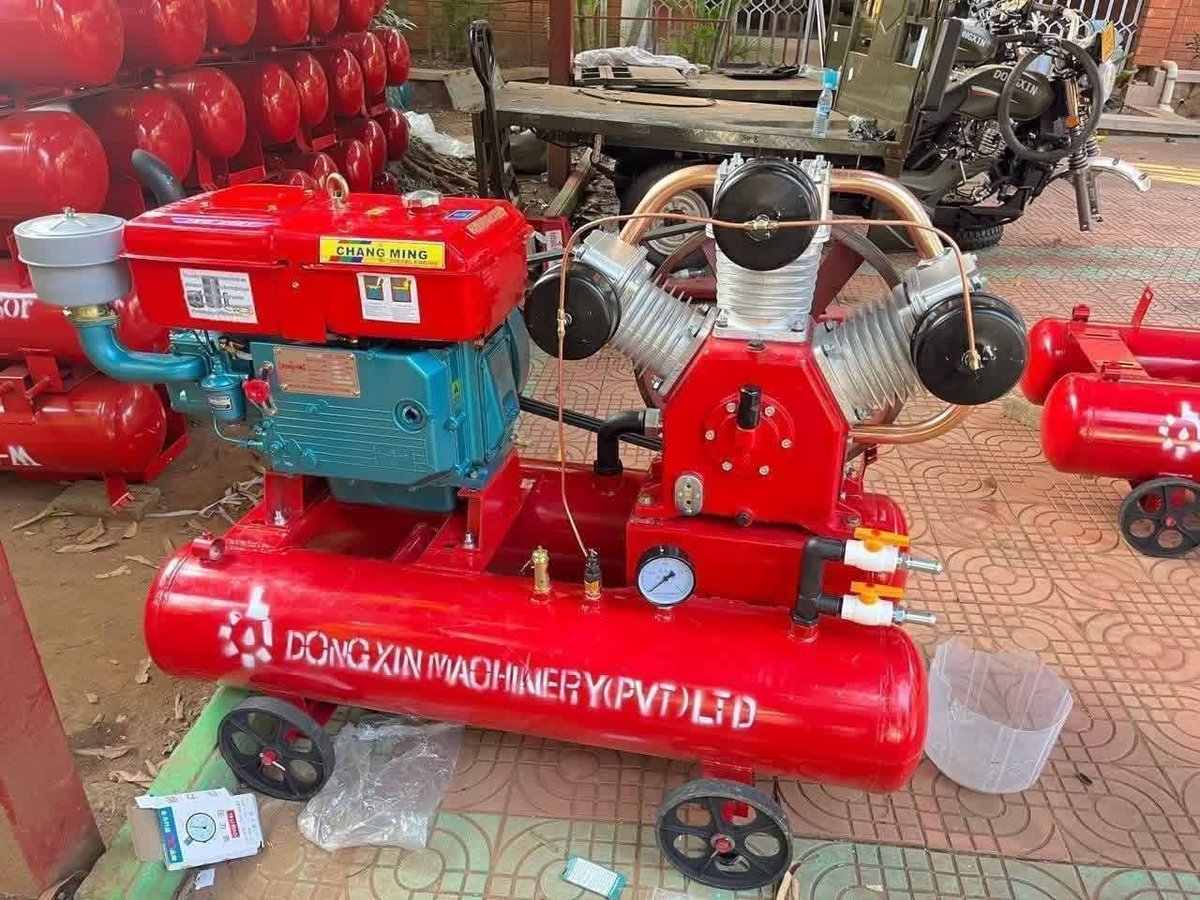dxm_ug's tweet photo. Built Tough, Built Right 😃AFFORDABLE FARMING, MINING, INDUSTRIAL &amp; ELECTRICAL EQUIPMENT AT DONGXIN MACHINERY UGANDA

GET IN TOUCH WITH US TODAY!!

+256707932866 or +256767803877
sales@dongxinmachinery.co.ug
https://t.co/RB8QB0rcQH
Jinja Rd opposite UMI main gate Kampala uganda https://t.co/4c9JhGSgSm