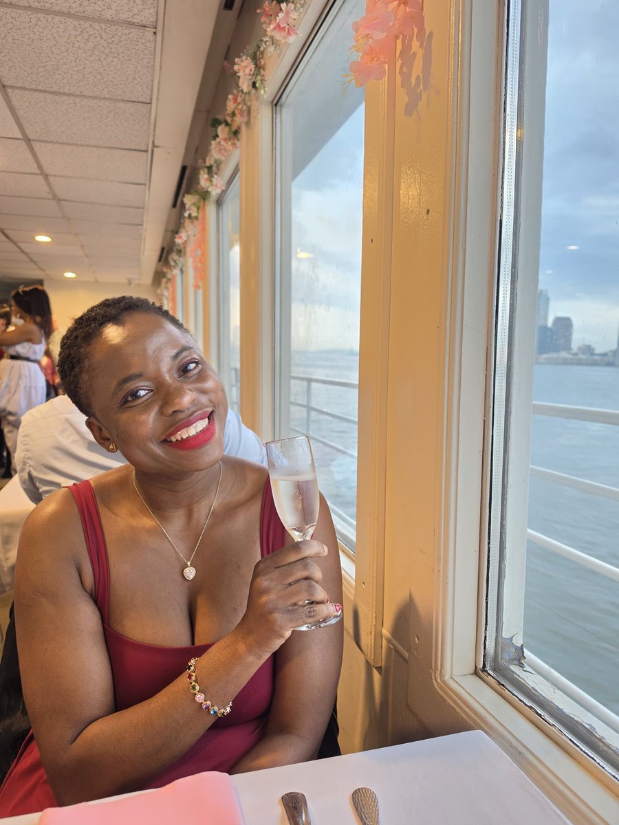 AUNTYMUSE_'s tweet photo. DAY 2 
Happy Birthday, Larmmy

To celebrate, ₦10,000 for 10 people

If you’re interested, comment 

Let’s celebrate together😍
Cc @larmmy 
#LarmmyBirthday2026 https://t.co/8rDfLoAjCj