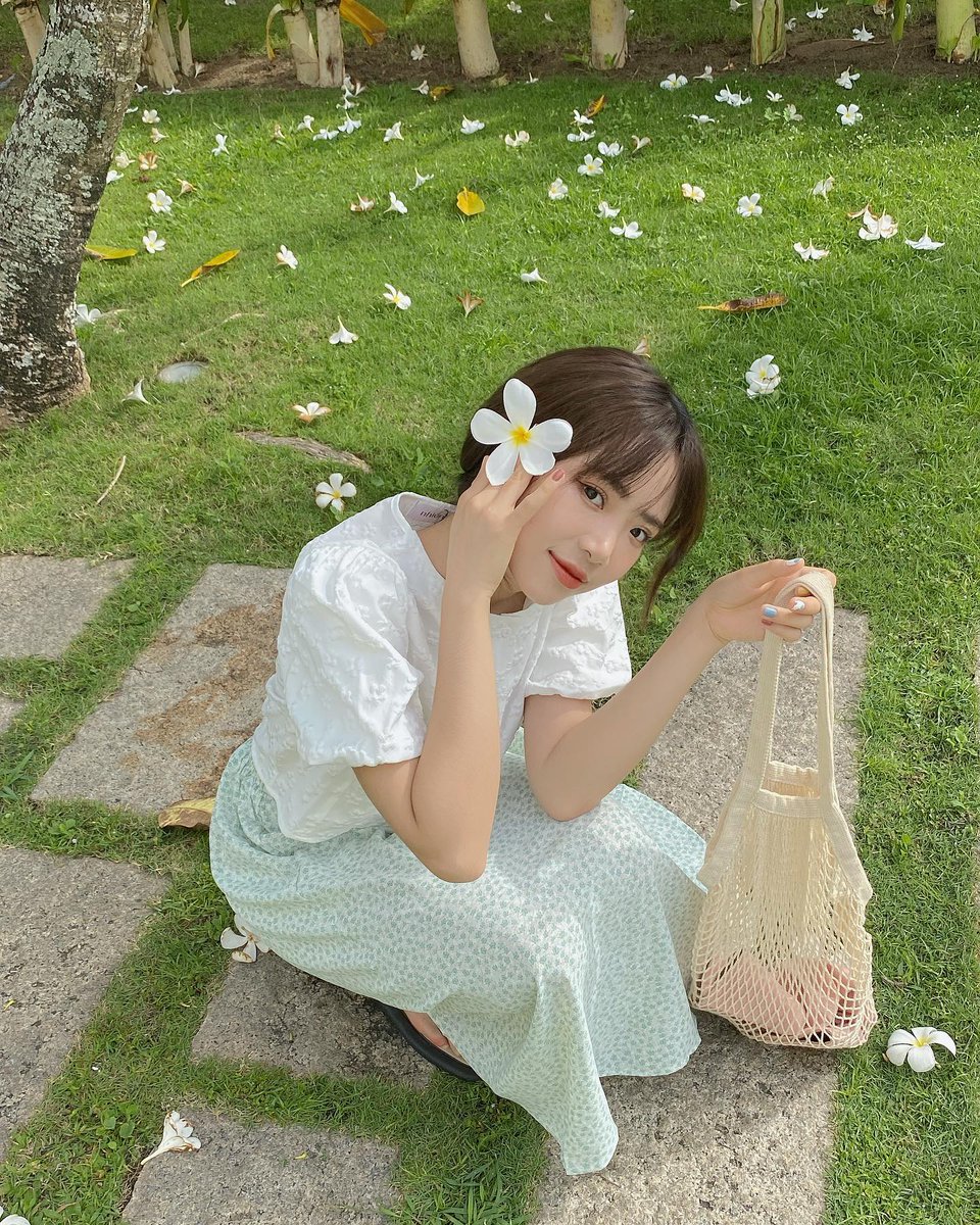 Monseornia's tweet photo. ねえ、ずっと私のそばにいてくれない？ 🐶🌸
nBQOp https://t.co/9h4EfQvqHV