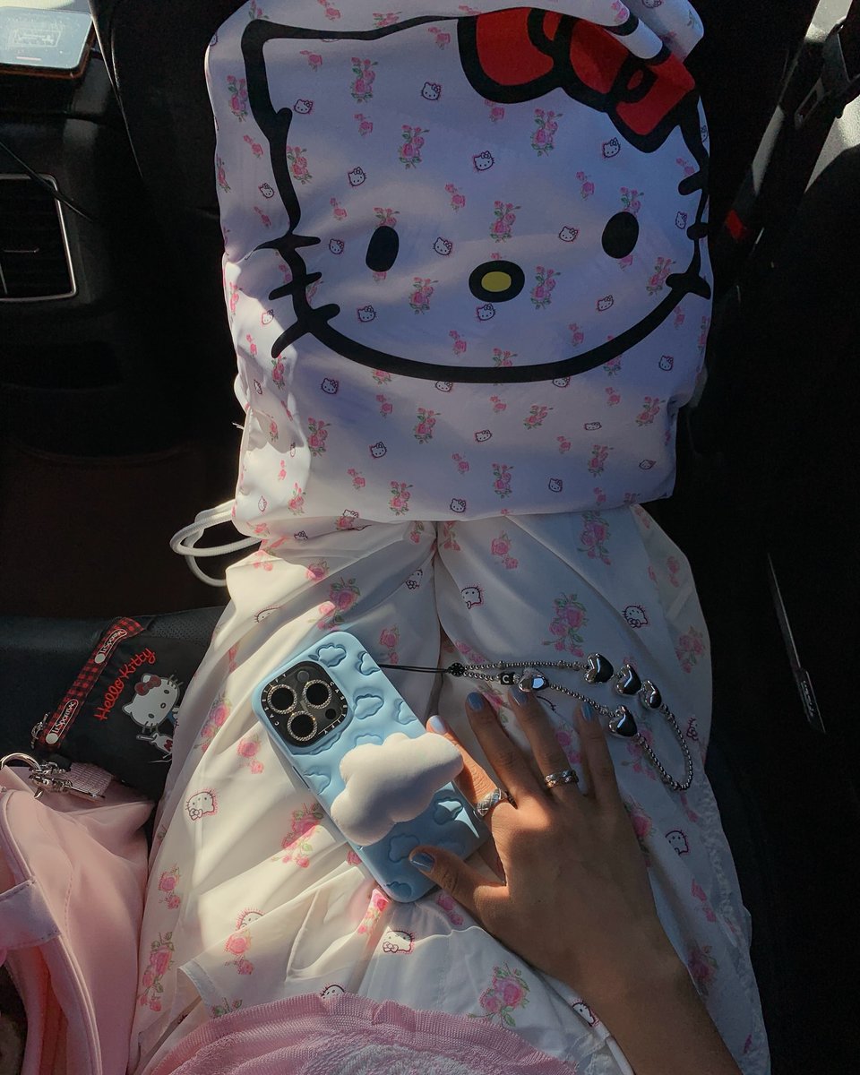 itsmeadaainetti's tweet photo. 今、一番旅行に行ってみたい場所はどこ？ 🍻🥰
QNHek https://t.co/jQcawFZAzr