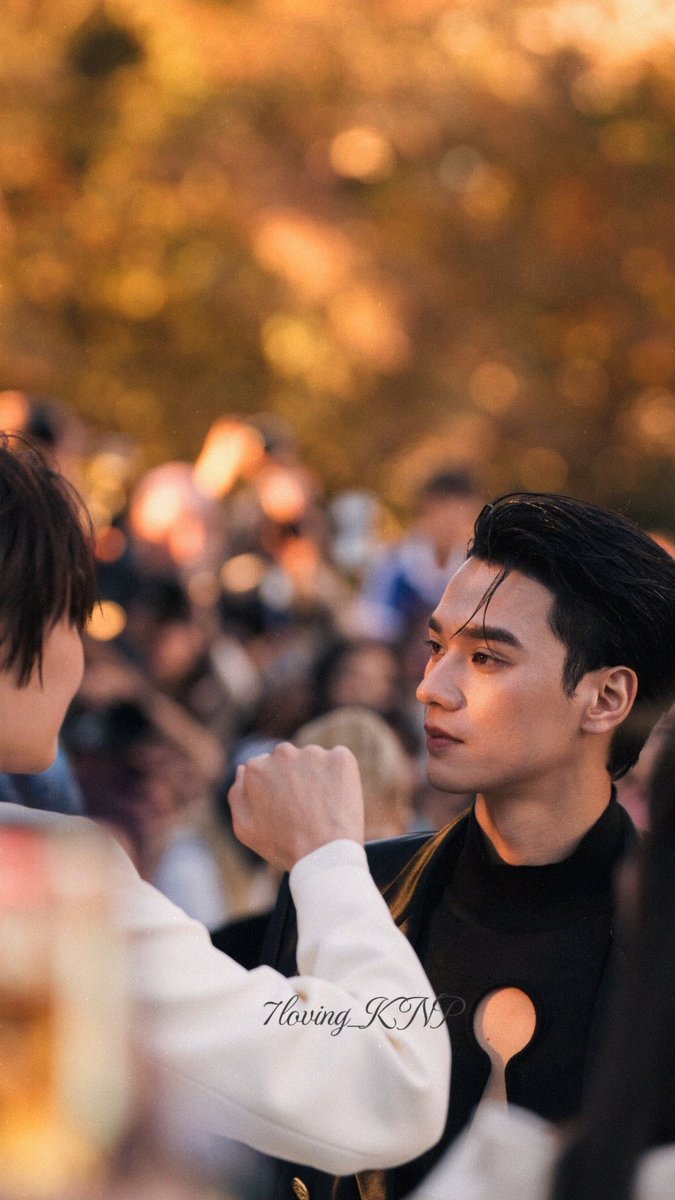 imybeyou_'s tweet photo. ภาพนี้สวยมาก อย่างกับ Magic moment 

KENG NAMPING IN PARIS FW27
#SchiaparellixKENGNAMPING
#KengNamping #KengHarit #nampingster https://t.co/O34lMNykzB