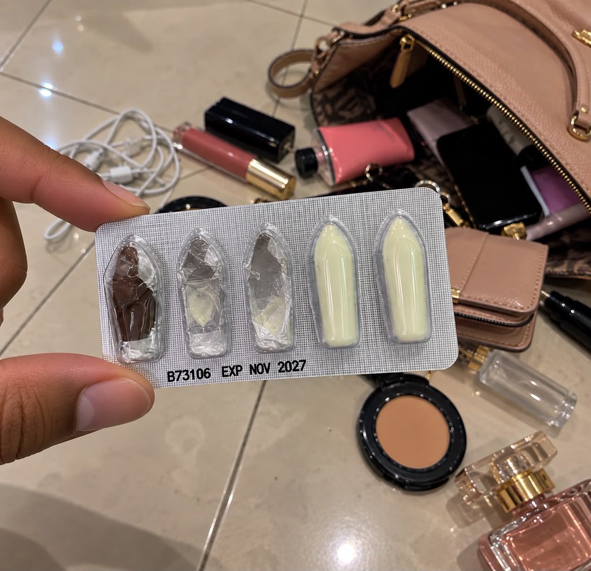 PrimeHendry's tweet photo. I was going through a bag and came across this… 😭 I genuinely have no idea what it is, but the fact that some of it has already been used has me curious.
Does Anyone know what this is for?

 I think she’s cheating https://t.co/uDblhsNbqv