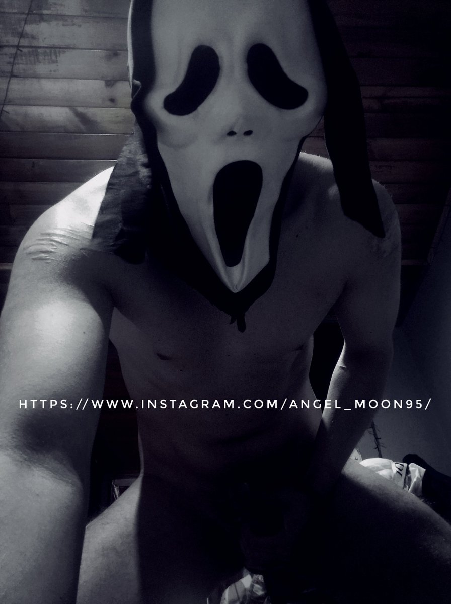 LiloAndAngelSW's tweet photo. It's spooky time!! 🎃 👻
#اکتوبر4_آغاز_مزاحمت #halloween #ghostface #scream #samain #scary #horrornerd #ghostfacemask #october #horrorfilm #horror #horrormovie #mask #maskedman #ghost #horrorfan #horrorlove #horrorlife #horrorfanatic #horrorgeek #horroraddict #horrorphotography https://t.co/EuqGYbku86