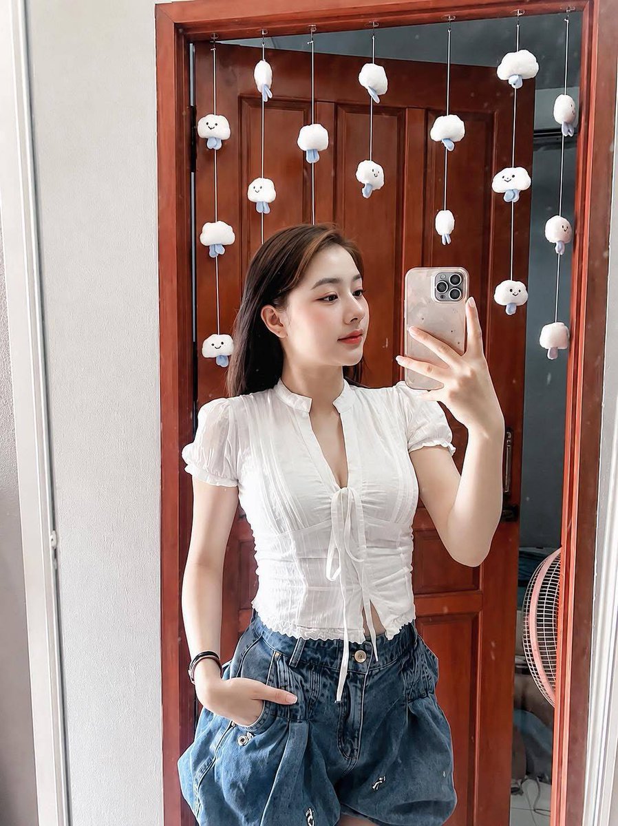 Marqueritehvaj's tweet photo. 1🌸 🌤️ ครีมกันแดดเนื้อซูเฟล่ บางเบา คุมมันนาน 
🌺 สัมผัสนุ่มละมุน เกลี่ยแล้วกระจายทั่วผิวได้ง่าย เหมาะกับการหยิบใช้เป็นประจำในตอนเช้า...🪻🌷

           น้องมาใหม่นะคะ

600/1💦 

🆔 @152qadny

🔗 https://t.co/kO70GQHaXl

#รับงานดอนเมือง
รับงานดอนเมือง 
สะพานใหม่
สายไหม
🌋🌋🌋🌋🌋 https://t.co/IrH7bC7U3F