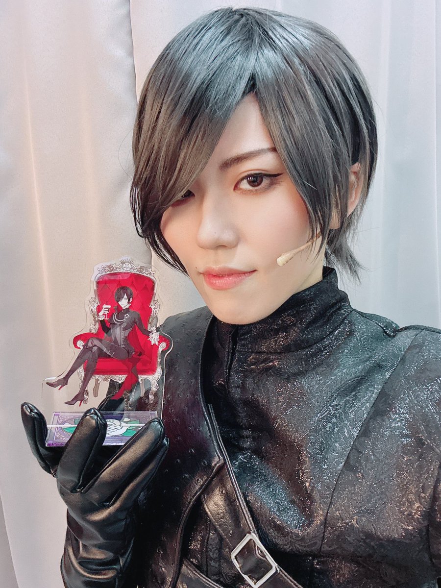hiryu_tsukasa's tweet photo. 「薔薇王の葬列」
リチャード、お誕生日 おめでとう。

大好きな薔薇王の葬列のリチャードを演じられた事は私の永遠の宝物です。

#薔薇ミュ https://t.co/UagjtOFMVS