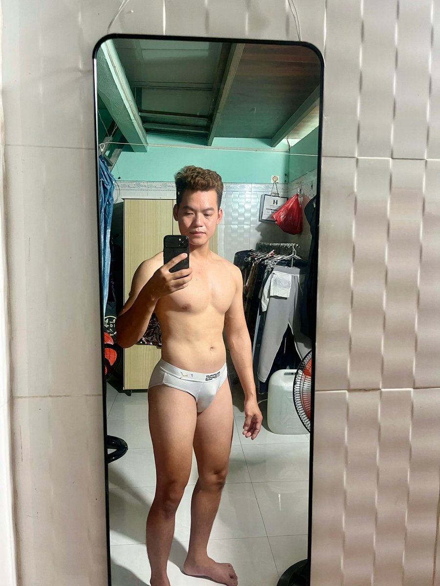 xxx_phap's tweet photo. Tạm ổn nhỉ 😗😗 https://t.co/IPSsLd4rBV