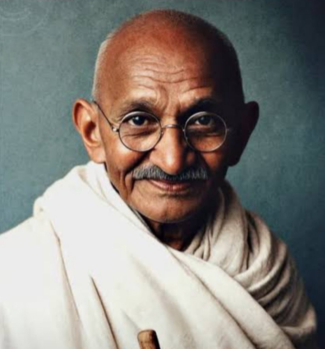 SurajKrBauddh's tweet photo. Gandhi was responsible for the hatred and segregation that untouchables FACED when Babasaheb AMBEDKAR fought for separate electorate for them, separate from Hindus.

On his birth anniversary, do remember this hatred against untouchable community. https://t.co/KhH2YVzAIz