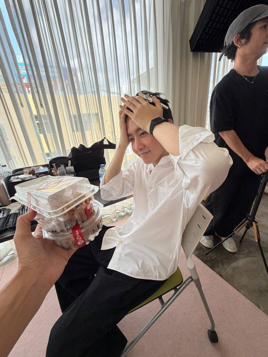 apioopia's tweet photo. 頭抱えるしわっとが可愛くて困るw
International mummiesでフーサポさせてもらいました🖤
#MSIWAT https://t.co/9ezSN8MpPa