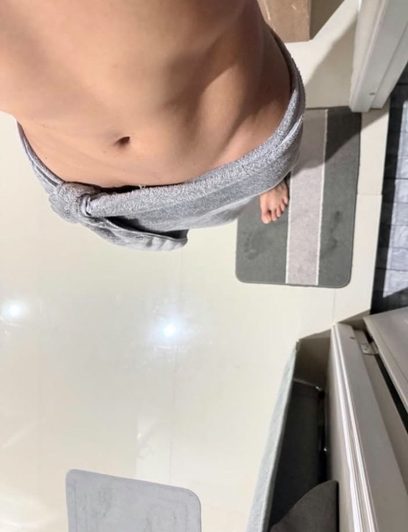 Tu1ukcf's tweet photo. อาบน้ำกัน #ลพบุรี #หาค่าขนม https://t.co/gizZckWHC7