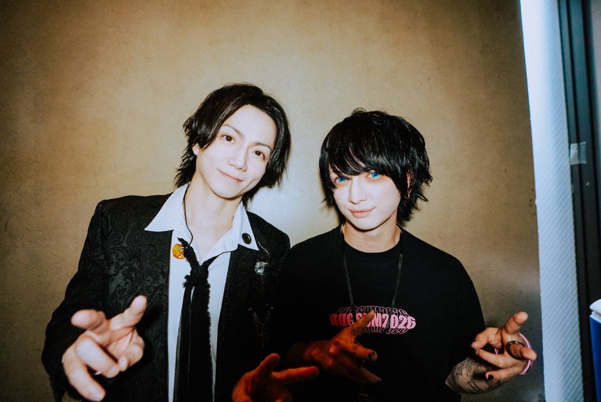 issei05071118's tweet photo. 初めて田澤さんの生歌を聴いた、昨年のCROSS ROAD FEST

あの日から、歌声を聴くたびに
じわ〜っと込み上げてくるものがあって、毎回うるっとしてしまう、、😭

そんな田澤さんがRayflowerとしてバグサミに出てくれたこと、本当に嬉しかったです！

ありがとうございました！

#Rayflower #バグサミ https://t.co/9ib5jDnZEm