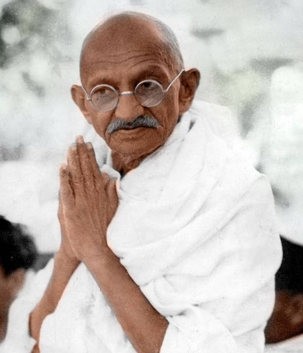SurajKrBauddh's tweet photo. Gandhi was responsible for the hatred and segregation that untouchables FACED when Babasaheb AMBEDKAR fought for separate electorate for them, separate from Hindus.

On his birth anniversary, do remember this hatred against untouchable community. https://t.co/KhH2YVzAIz