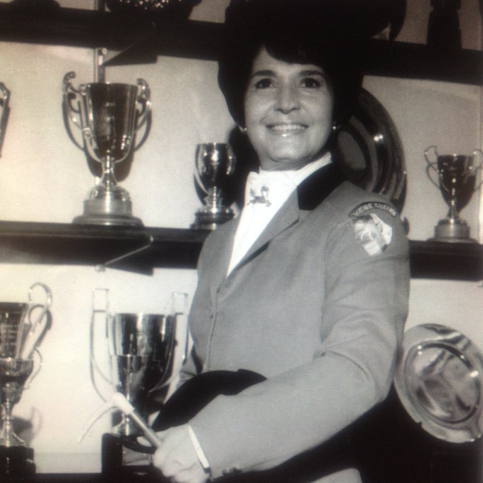 javiergon56's tweet photo. DAMA OLÍMPICA
2 de octubre de 1981: La venezolana Flor Isava se convirtió, junto a la finlandesa Pirjo Häggman, en la primera mujer en formar parte del Comité Olímpico Internacional (COI). Al concluir su labor en el COI, fue nombrada miembro honorario de por vida. (Hilo) https://t.co/spTUMSCZTC