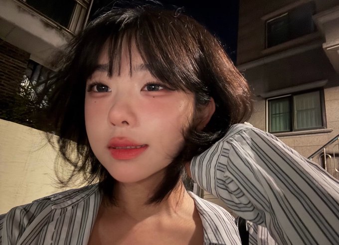R_design10's tweet photo. 나랑 연애하자 ... ♡ #만날사람 #일상계 #맘눌뎀 https://t.co/lNYJqHfzi9