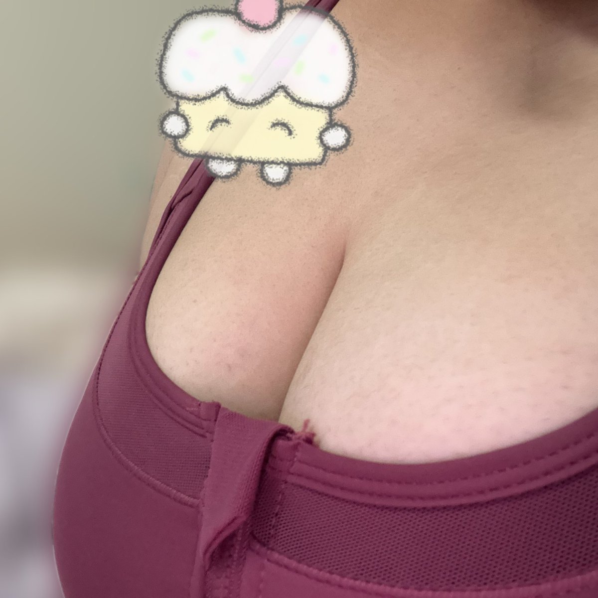 loveyuu89's tweet photo. 我的⋯第一⋯篇⋯文..
正在努力減肥
#BBW https://t.co/Z7TCdg2mLn