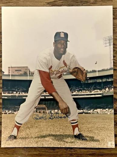 javiergon56's tweet photo. ADIÓS A UN GRANDE
2 de octubre de 2020: Falleció, los 84 años, en Omaha, Nebraska, EE. UU, el legendario lanzador Bob Gibson, miembro del Salón de la Fama de Cooperstown quien brilló durante 17 años con el equipo Cardenales de San Luis. (Hilo) https://t.co/flyghMoyuZ