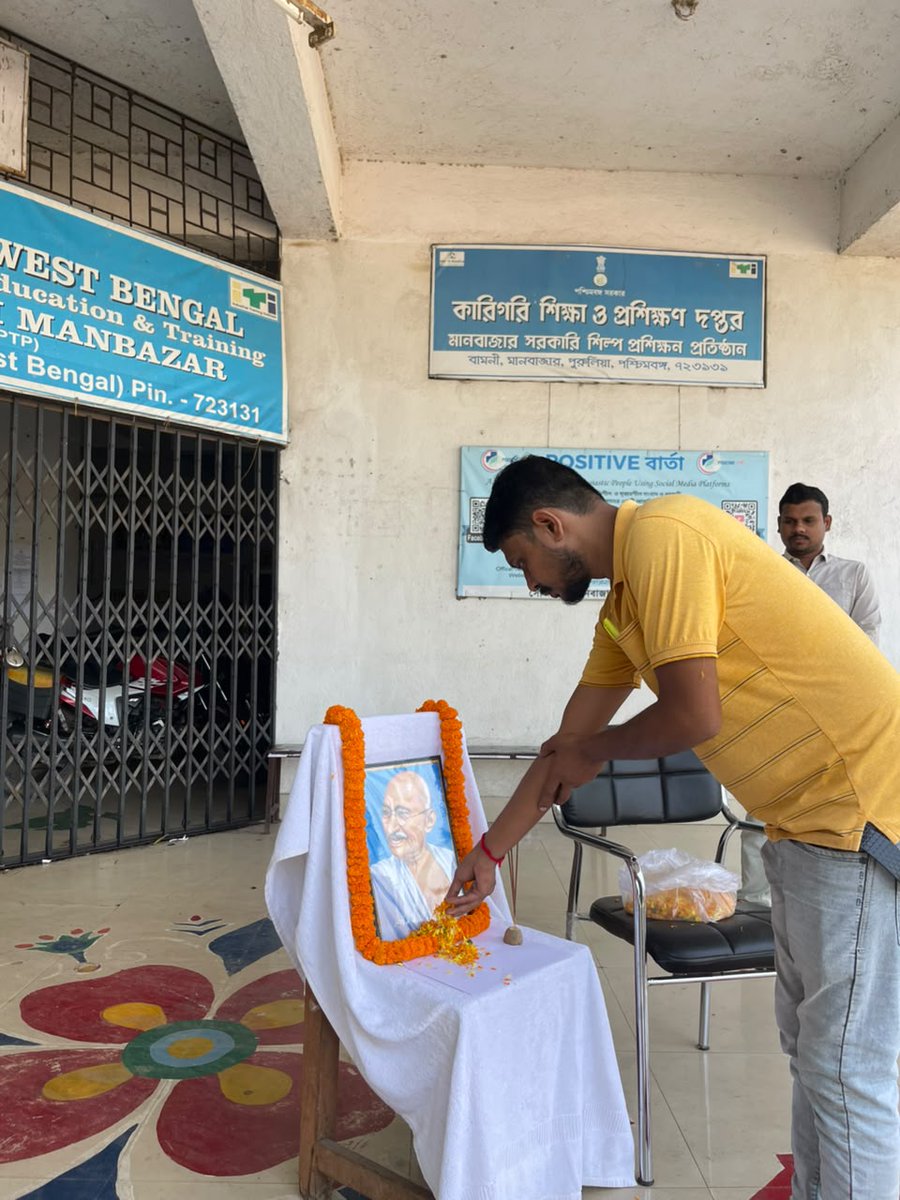 GManbazar's tweet photo. On the occasion of Gandhi Jayanti, Manbazar Government ITI pays humble tribute to the Father of the Nation, Mahatma Gandhi.

His ideals of truth, non-violence, and self-reliance continue to inspire us to build a skilled and self-dependent India. https://t.co/8zPtzeeMsL