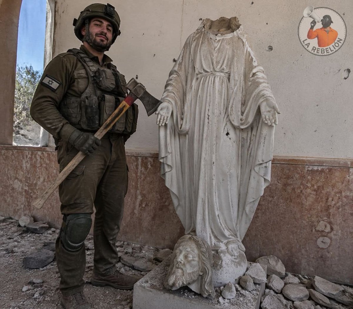 karimullah30108's tweet photo. @IDF الصهاينة خنازير  الامم وحوش عالمية https://t.co/NZ9ImrND1V