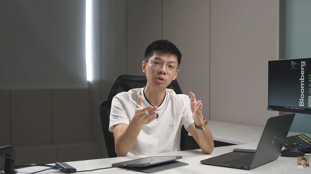 SuliantoPutra's tweet photo. Kalo gua mulai dari Rp1 juta. Tanpa nama, tanpa koneksi, tanpa audience. Cuma isi kepala.

Ini roadmap 12 bulan gua. 

A thread 🧵 https://t.co/L0eXvOJ8V4