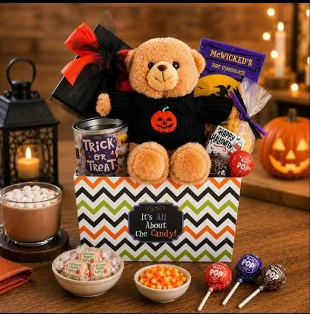 Printingoozez's tweet photo. Looking for the best halloween gifts? From spooky surprises to cozy must-haves, 2026 is all about fun, personal picks! 🕸️

👉 Tag your gift buddy and grab your favorite before Halloween!

#HalloweenGifts #Halloween2026 #Printingooze #giftidea https://t.co/93p4uvQGjP
