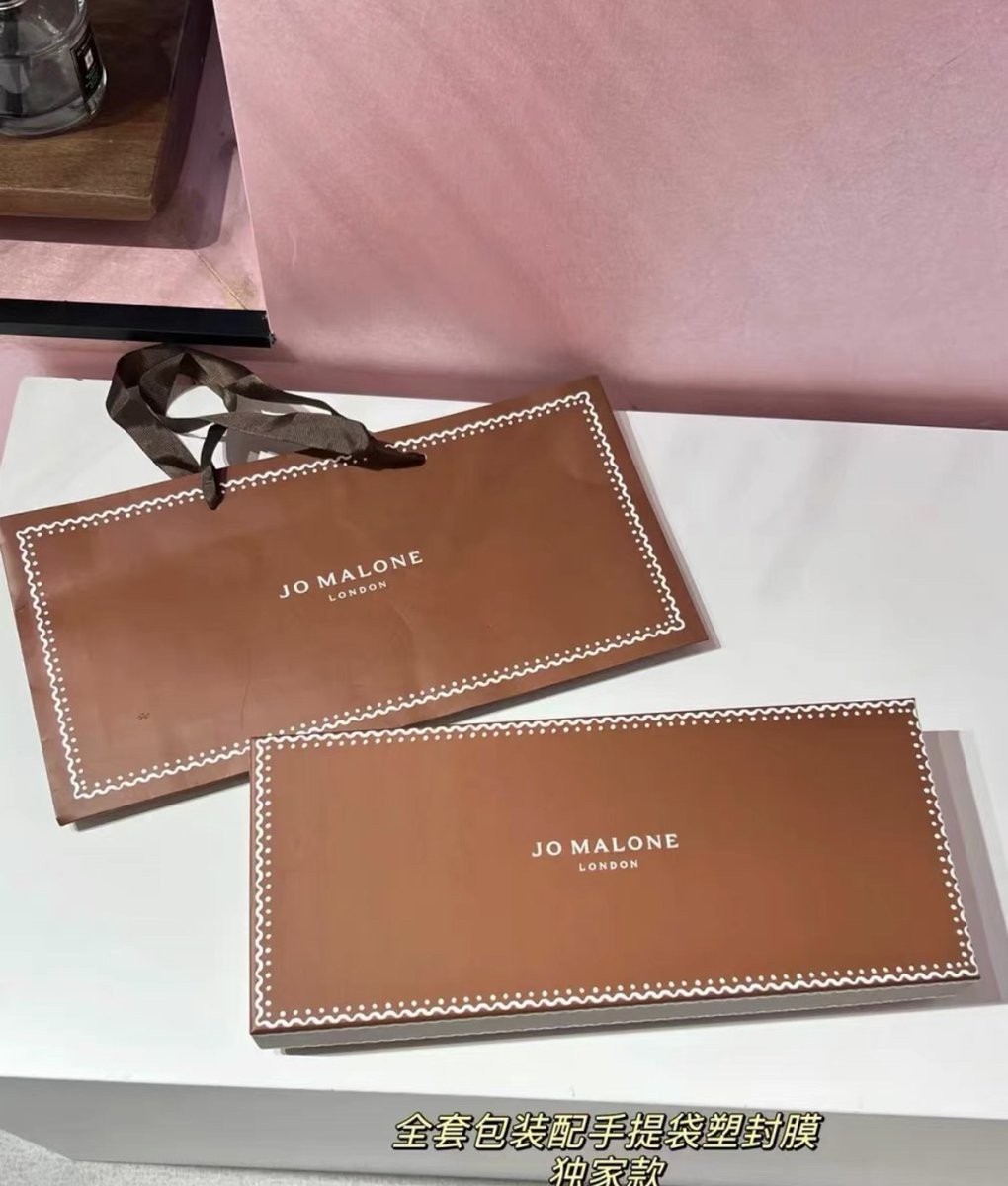 RebeccaGrisi34's tweet photo. [Hanjidi works wonders for skincare—soft, smooth, glowing skin in easy steps! ] https://t.co/B1KUCkoWoh