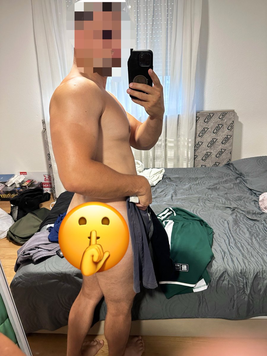 Fantasy225Flex's tweet photo. Psst, keep it quiet 🤫 For more content, click the link in my bio 🔥

#naked #love https://t.co/mW8nylfHy2