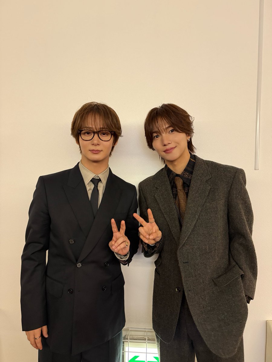 OCTPATHofficial's tweet photo. ［🎪］

映画『デス≠キル／ゲーム』初日舞台挨拶

#OCTPATH から 
#太田駿静 が登壇させていただきました！
ご来場ありがとうございました🃏✨

本日10/2(金)より
映画『デス≠キル／ゲーム』全国公開です‼︎
引き続き劇場でお楽しみください！

そして、#ENJIN #中林登生 さんと
TikTok &お写真も📸
https://t.co/imbNY5iBBa

ありがとうございました！💚
@official_enjin @n12_27t 

#デスキルゲーム
@deathkillgame

#OCTPATH
#OCTPATH_5mile
#OCTPATH_ずっと好きでした
#OCTPATH_SmileWorld