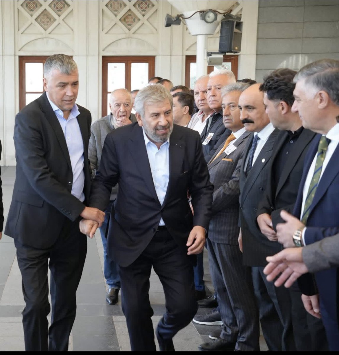 emrullahkoman's tweet photo. Kağızman’lı kıymetli büyüğüm MHP Üst Kurul Delegesi kıymetli yakınım Kasım Gençyılmaz abimin vefat eden kayınbiraderi Adnan Yazıcı’yı Ankara’da Hakk’a uğurladık Merhum Adnan Yazıcı’ya Allah’tan rahmet ailesine ve yakınlarına başsağlığı ve sabırlar diliyorum, mekanı Cennet olsun. https://t.co/BtSvzBcxIa