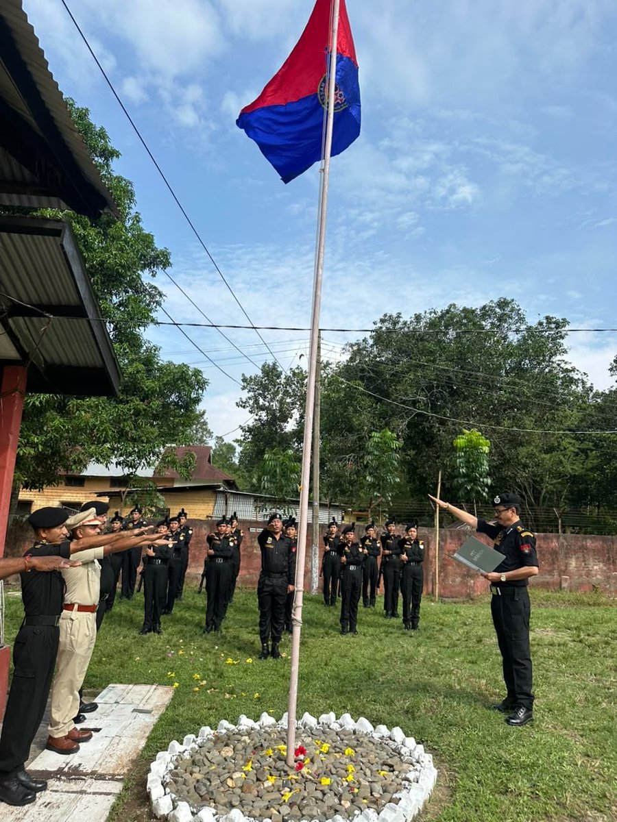 4thCDObn's tweet photo. celebrating the spirit of Assam police——courses commitment,unity and pride @assampolice @CMOfficeAssam @HardiSpeaks https://t.co/dHNdMnRxkC