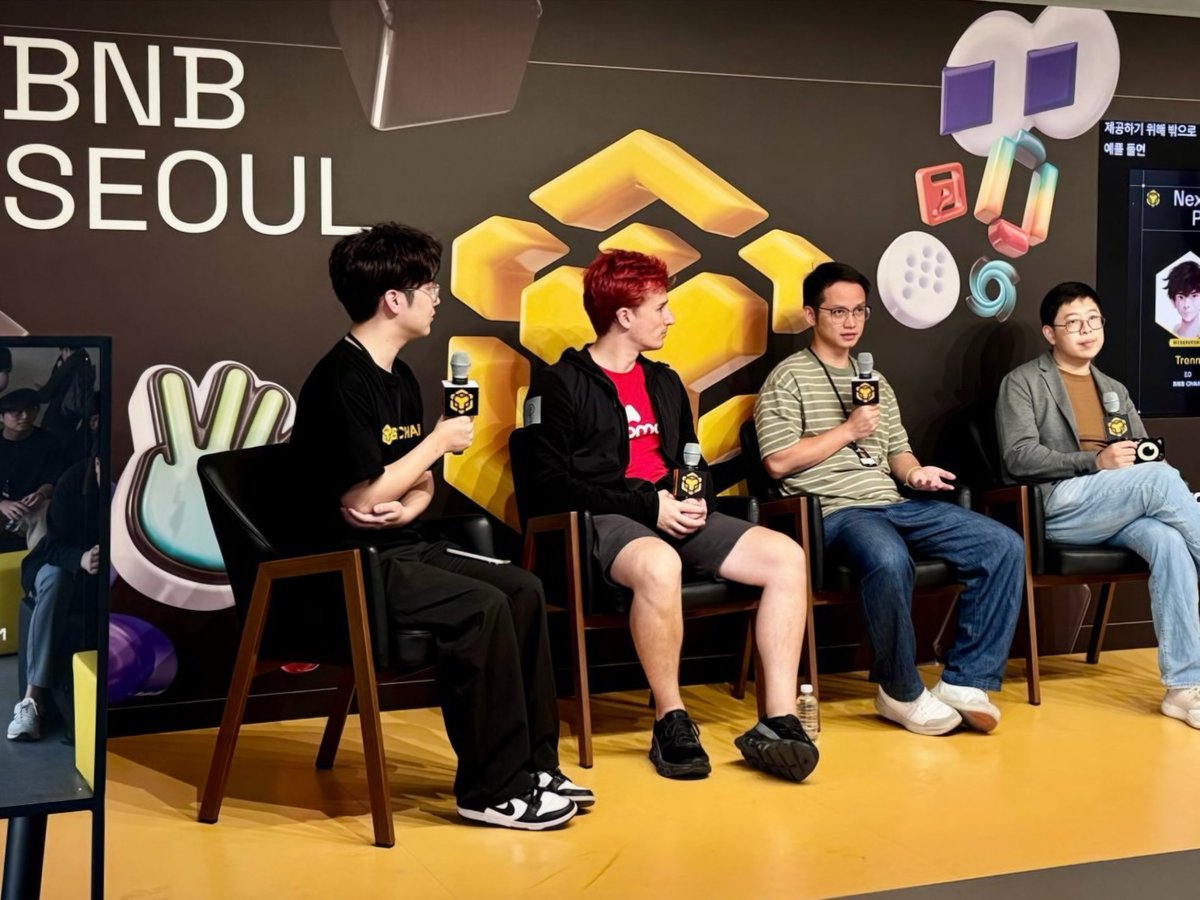 primus_labs's tweet photo. That’s a wrap from Seoul! 🇰🇷

Glad to be part of #BNBSeoul, and great to see Primus CEO & Co-founder @xxiang_xie join this afternoon’s panel on how privacy, transparency, and verifiability can coexist as more activity moves onchain.

Thanks @BNBCHAIN and everyone who joined us! 🧡