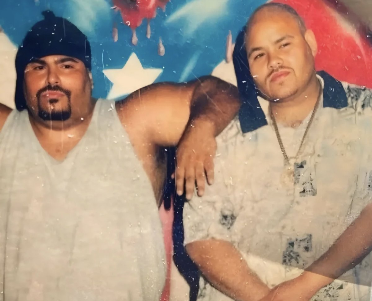 vibe927miami's tweet photo. Fat Joe &amp; Big Pun! #HipHopHistory: This month in 1995, Jealous Ones Envy is the 2nd studio album by #FatJoe. The song "Watch Out" is known for having the 1st ever record appearance of fellow rapper Big Punisher a.k.a. #BigPun. #classichiphop #joeandjada #terrorsquad #bronxhiphop https://t.co/tLfseuT009