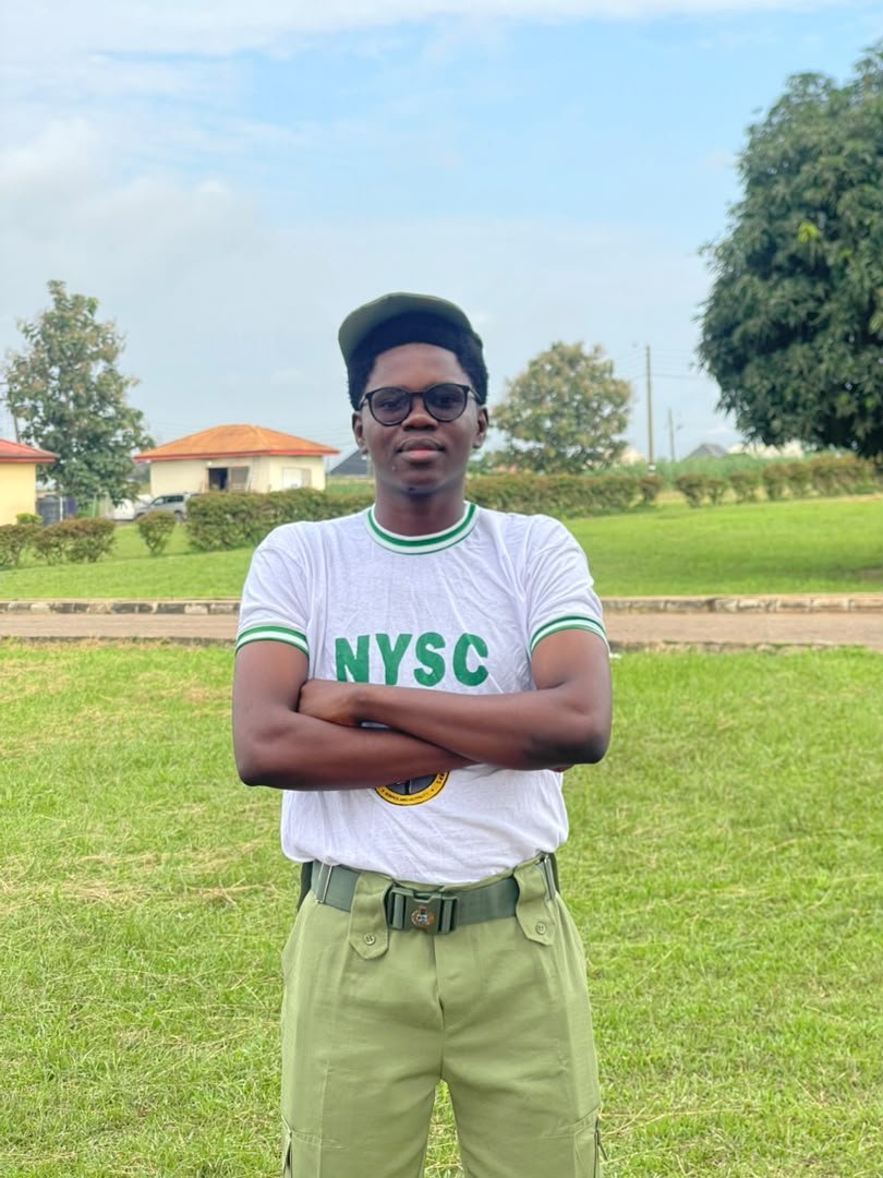 fheranmi11_'s tweet photo. Time to use my exeat 😔🤲. https://t.co/kFXcDumQFI