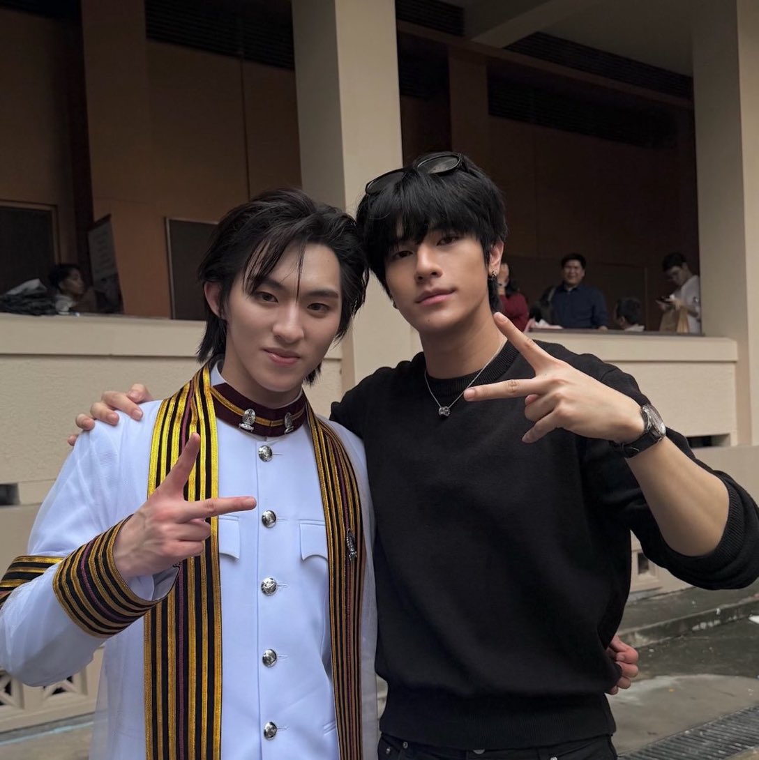 mamingmoo's tweet photo. แฟนเก่าน้องบลู ? https://t.co/wKv2KMqaKf