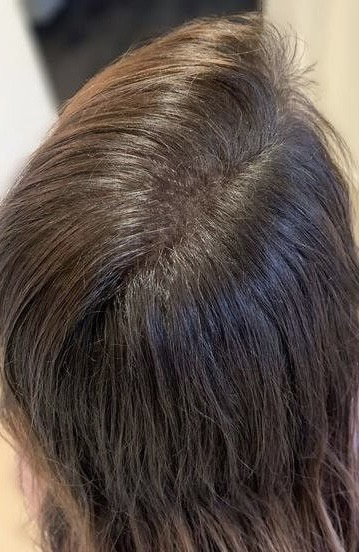 khavart199's tweet photo. To the anonymous salon receptionist who whispered this recommendation to me, I hope your coffee is always made just right ✨💅🏻
serum i reach for when my scalp needs that fresh feeling #ad 🫶👉https://t.co/SUv0IGFXZd https://t.co/X03aoinSCM