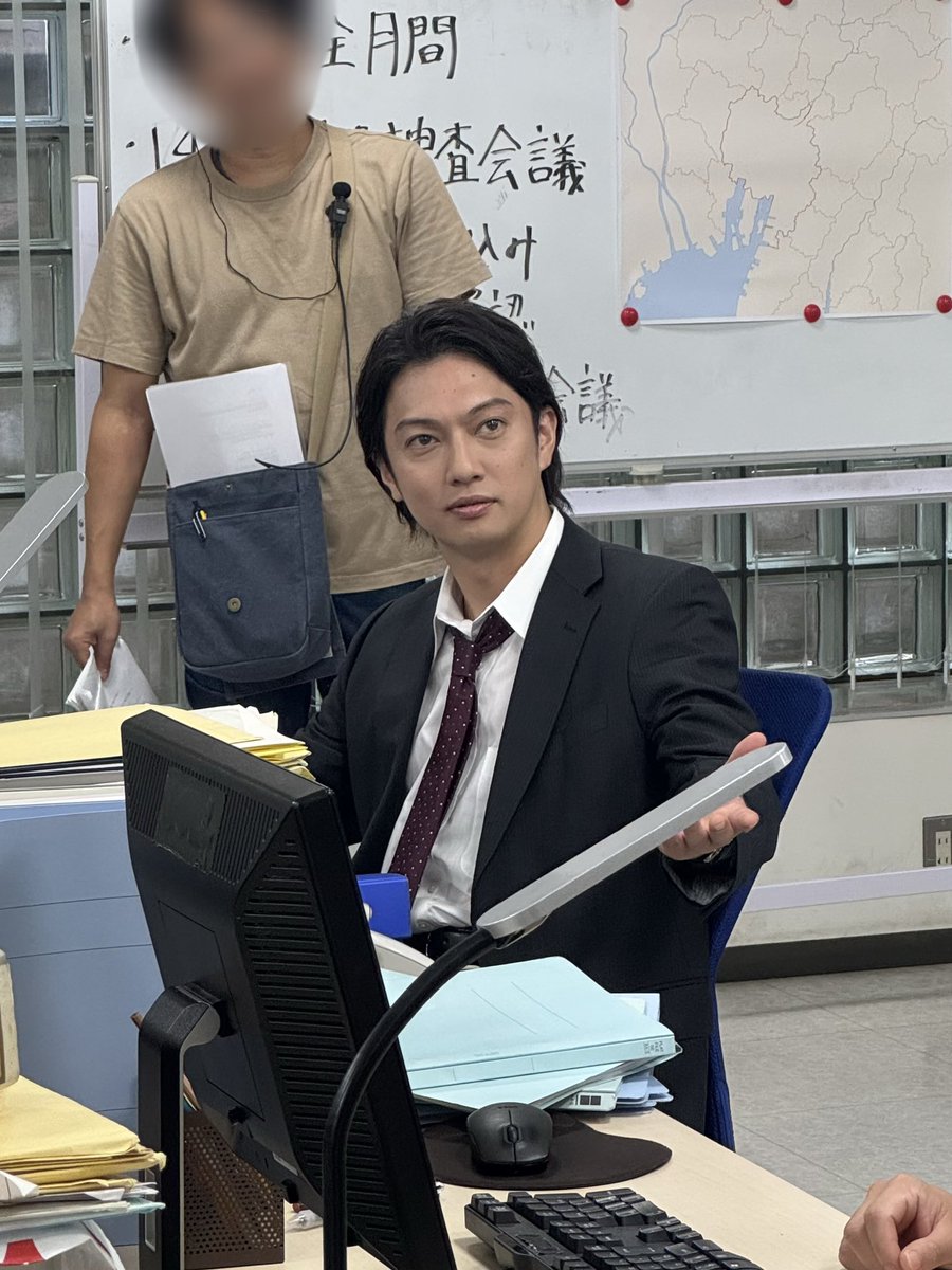 kyanyutakastaff's tweet photo. 日本テレビ「金曜ミステリークラブ!!!」

撮影現場でのオフショットです

見逃し配信はこちら↓
TVer:https://t.co/2UK68W7pJJ

Hulu:https://t.co/J46R2pdXYy

#金ミス #喜矢武豊 https://t.co/qfC7MlOJrW