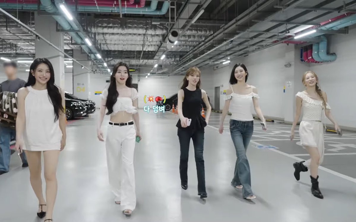 anywhere210but's tweet photo. ไม่ได้เห็นเดินเรียงแถวแบบนี้นานแค่ไหนกันน้าาา 🥺 https://t.co/9nkBrvgrx2