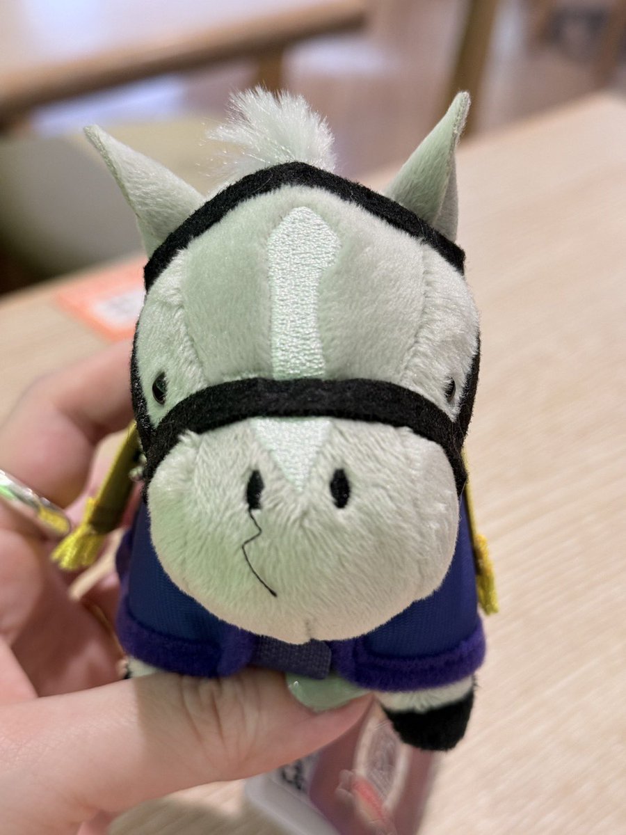 omugiartx's tweet photo. ゴルシ、鼻毛出てる…😊

#競馬
#ゴールドシップ https://t.co/soAfst5Kwh