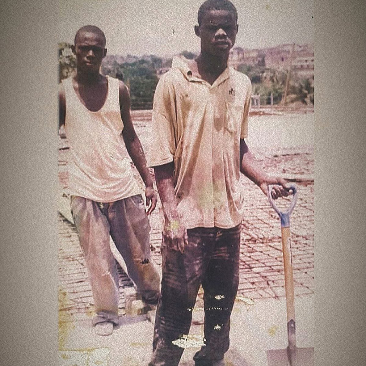 freezy_macbones's tweet photo. What a journey!!God is great always believe in yourself .
•
•
Is freezy time 
•
#freezymacbones #freezybaby https://t.co/UxVxl01y7t