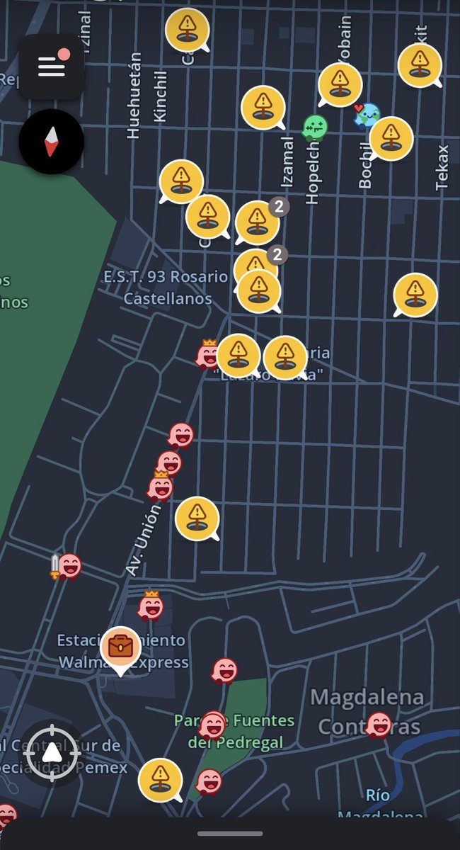 see_no_evil0's tweet photo. @ClaraBrugadaM @SOBSECDMX 
Así el estado de las calles de Ciudad de México. ¿Dónde quedó el programa de bacheo? https://t.co/y67utrGbzH