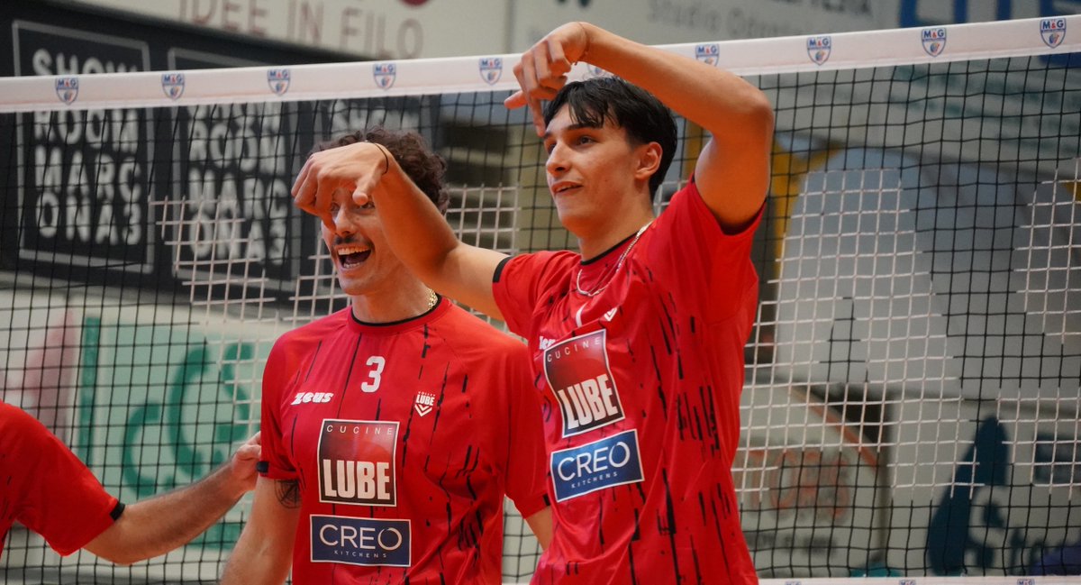 VolleyLube's tweet photo. 🏐 Amichevole per la Lube Volley 
🆚 Cisterna Volley di SuperLega
📍 Domenica 4 ottobre (h17.30)
🏟️ PalaCiarapica - San Severino

ℹ️  Info su ticket ed evento ⬇️
https://t.co/riwYIqRIAw
#esserelube #cucinelube #creokitchens https://t.co/q0htypqnNx