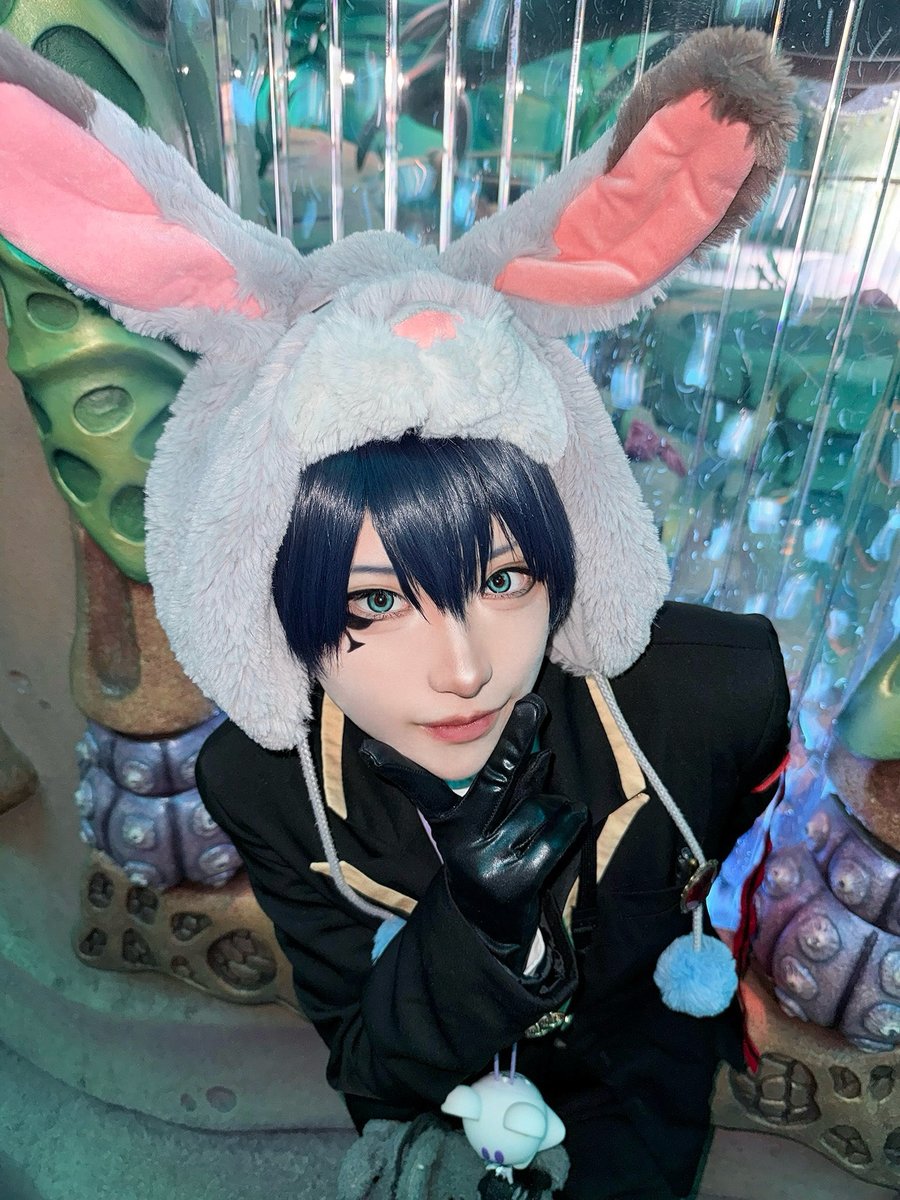 tantanfuru's tweet photo. 海の世界も悪くないな…！

#Dハロ仮装2026  
#Dハロツイステ https://t.co/0luhHFIykB