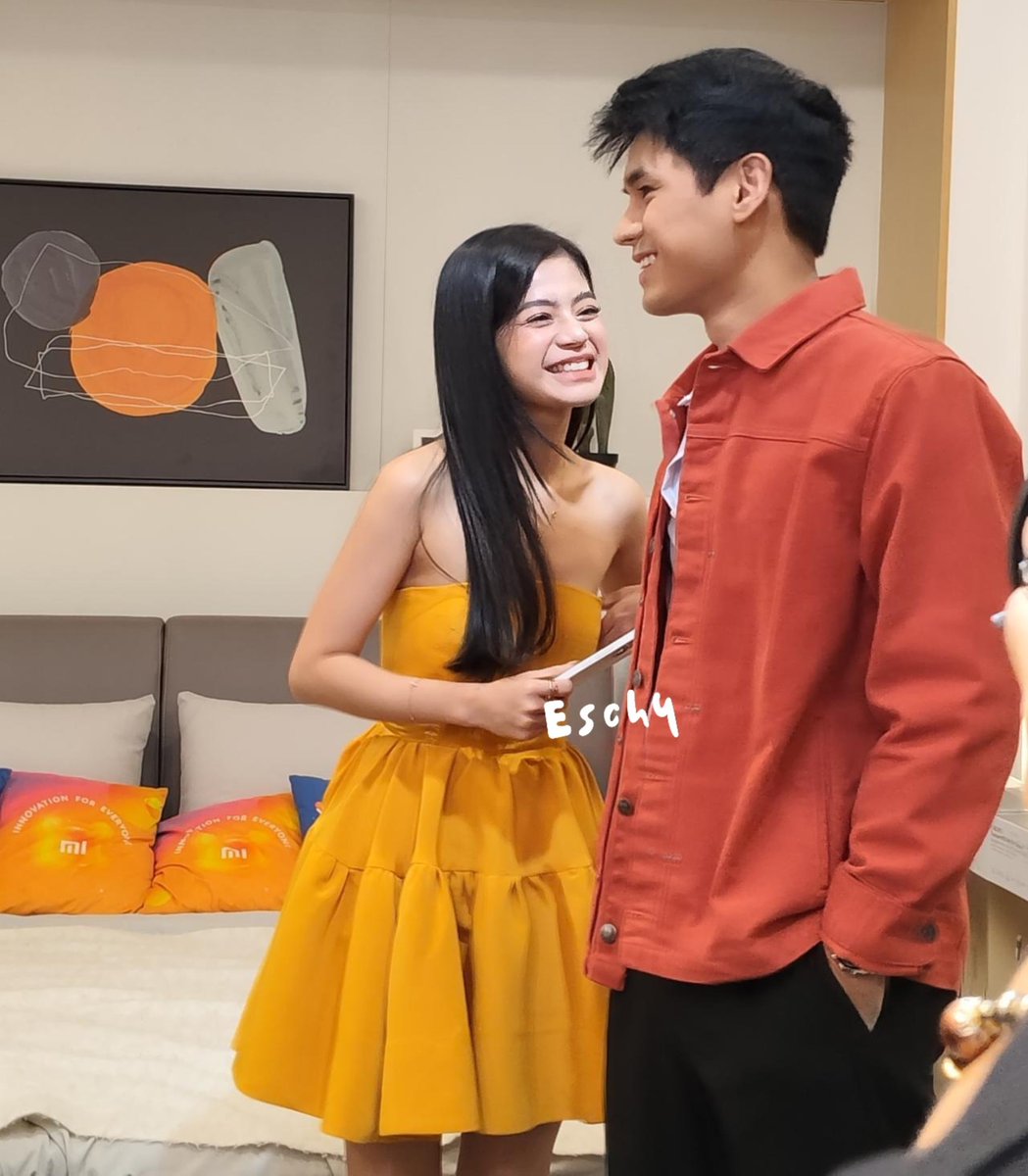 _eschyyy's tweet photo. ☺️💛 https://t.co/YLzFmwOtaF