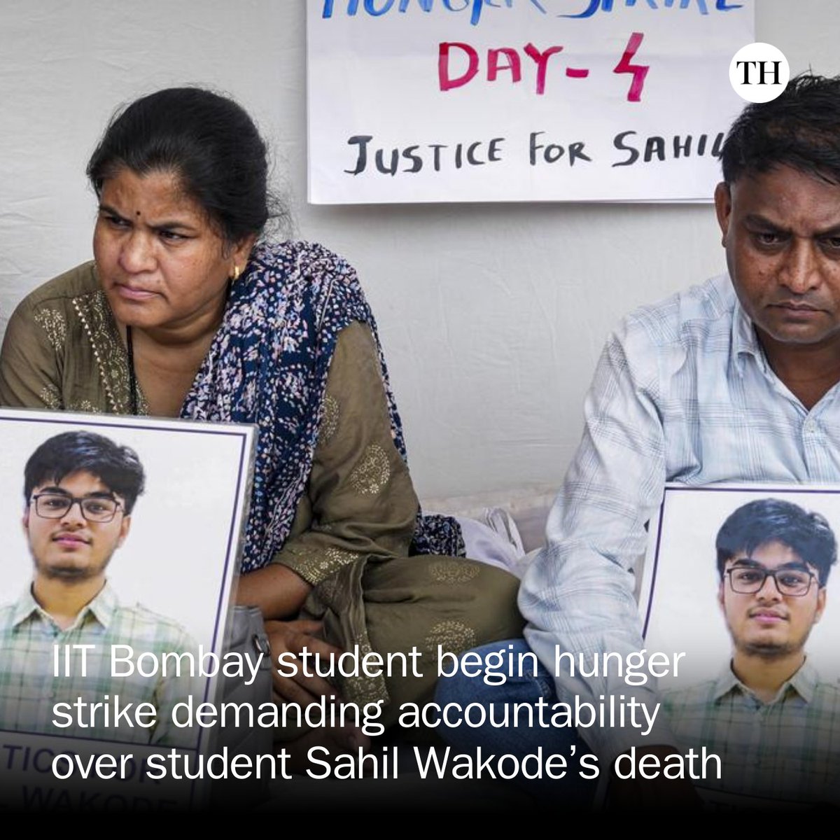 THMumbai's tweet photo. IIT Bombay students began a hunger strike demanding accountability and the director's resignation over the death of student Sahil Wakode.
✍️ PTI https://t.co/L9ALQnD8aZ