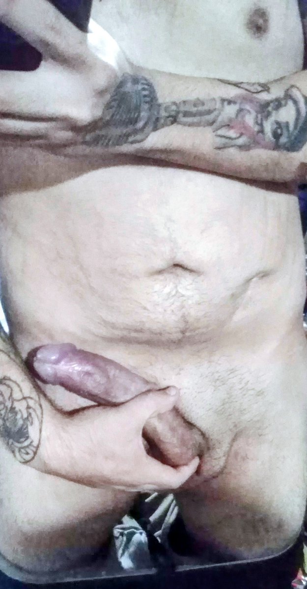 eldelavergota2's tweet photo. Imagínate probar mi rica y deliciosa verga entre tus nalgas 😏🤤
#sacamelaleche #vergapreñadora #singledotado https://t.co/GZbPee6VnK