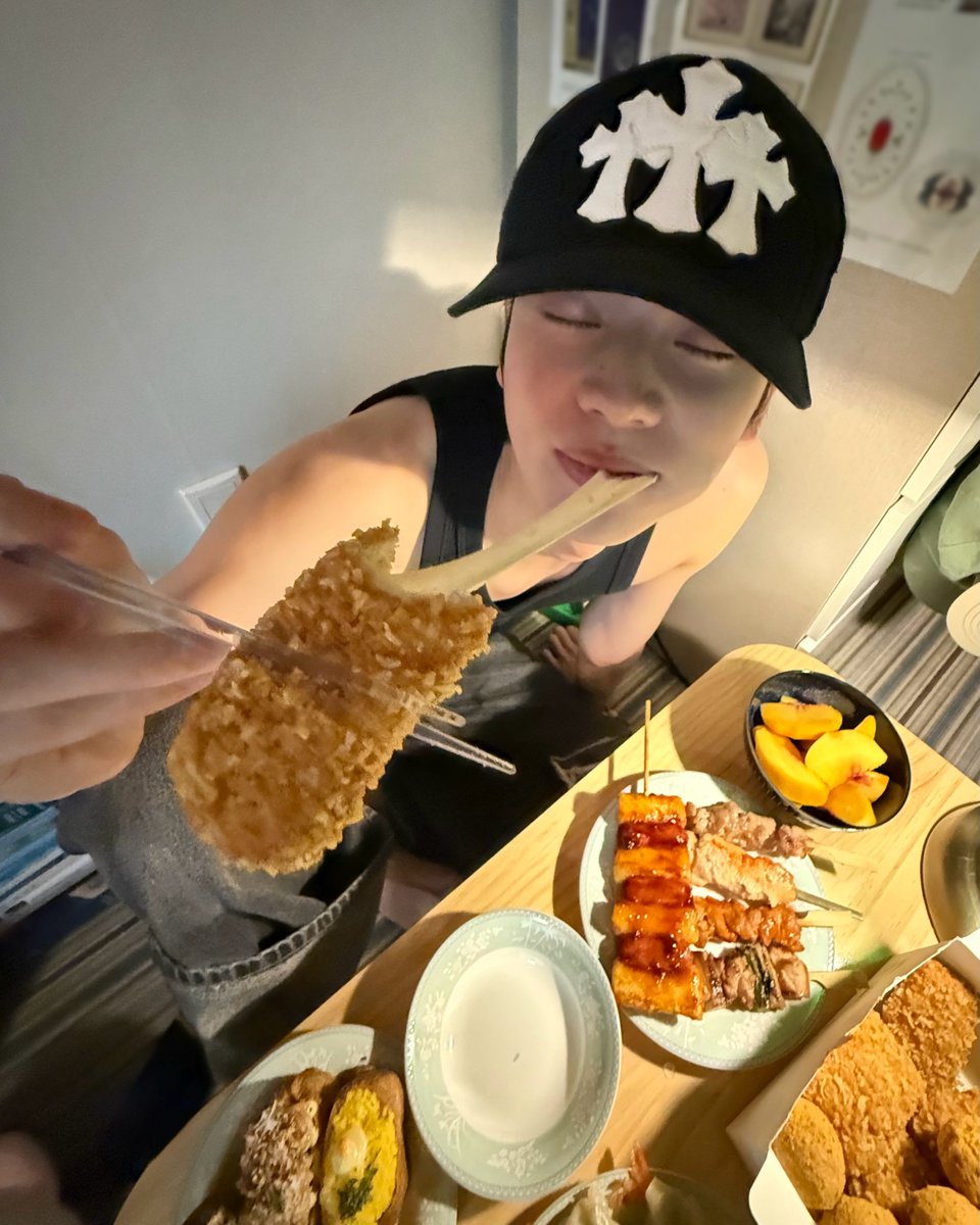 youn_hani's tweet photo. 존귀 https://t.co/wemmCOAAZX