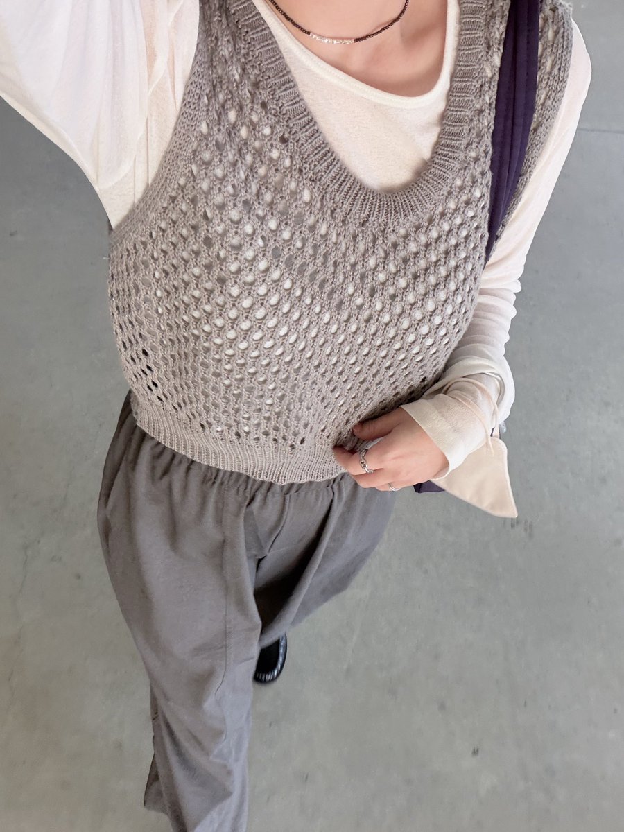 ponchan__select's tweet photo. やっと履けた！！しまむら価格の超バズパンツ
コクーンシルエットのパンツって初めてなんだけど、腰回りパーーーン界隈の私としては正直……￼ https://t.co/6QaSBWPYzg