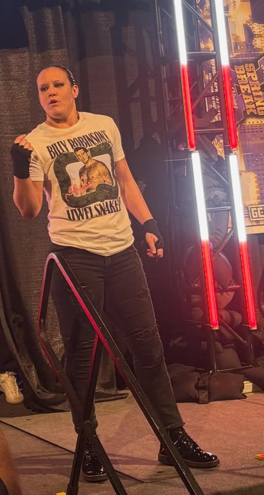 AMari552's tweet photo. Happy Friday Baszler 
Queen of Spades 👑⚔️♠️ 
@QoSBaszler https://t.co/is2Cc2U5sk