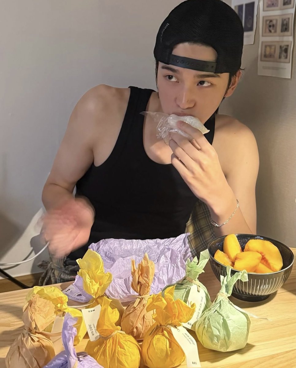 D0H0130N's tweet photo. 한정선 개 많아 ㅈㄴ 권력잇다 https://t.co/A5LZ5otd2b