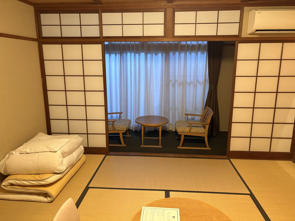 hazeepwxt's tweet photo. 上げたい写真多すぎて
因幡の白兎に光が差してました👍 https://t.co/S0ZP3QNomh