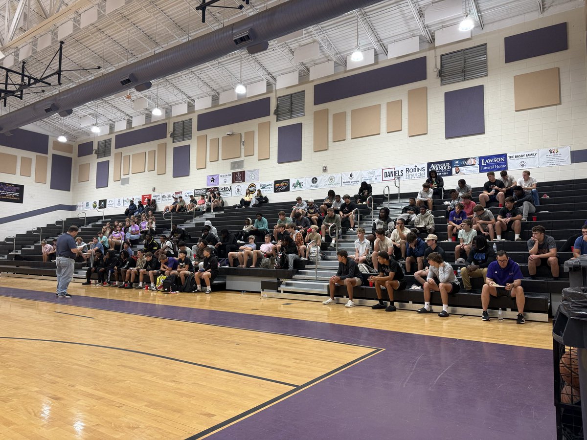 BleckleyFCA's tweet photo. ““Everyone then who hears these words of mine and does them will be like a wise man who built his house on the rock.”
Matthew 7:24 https://t.co/hZp3Sd18ag